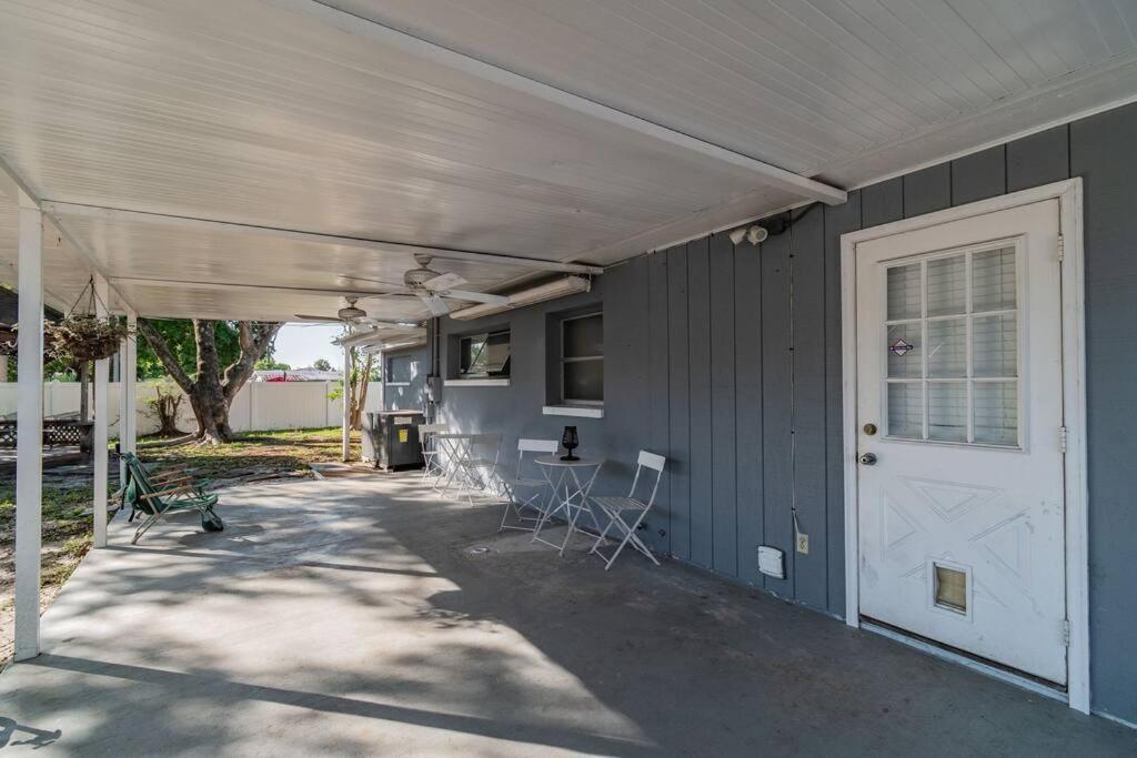 Town 'N' Country Cozy Corner, Your Florida Fun Hub Villa แทมปา ภายนอก รูปภาพ